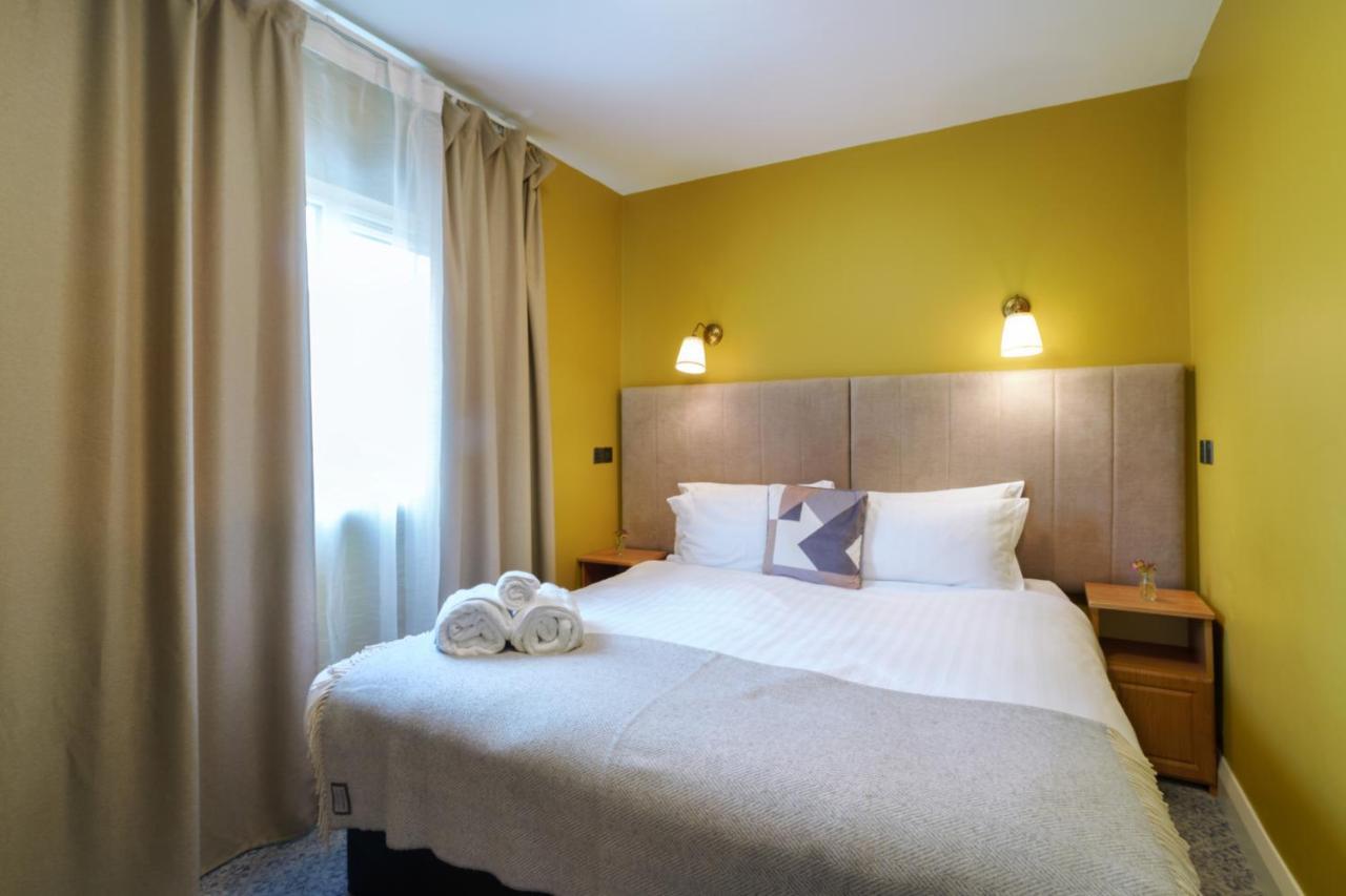 Topper'S Rooms Guest Accommodation Carrick on Shannon المظهر الخارجي الصورة